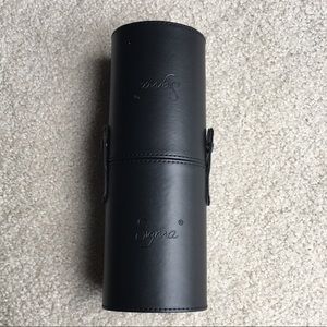 Sigma Brush Cups with Snaps